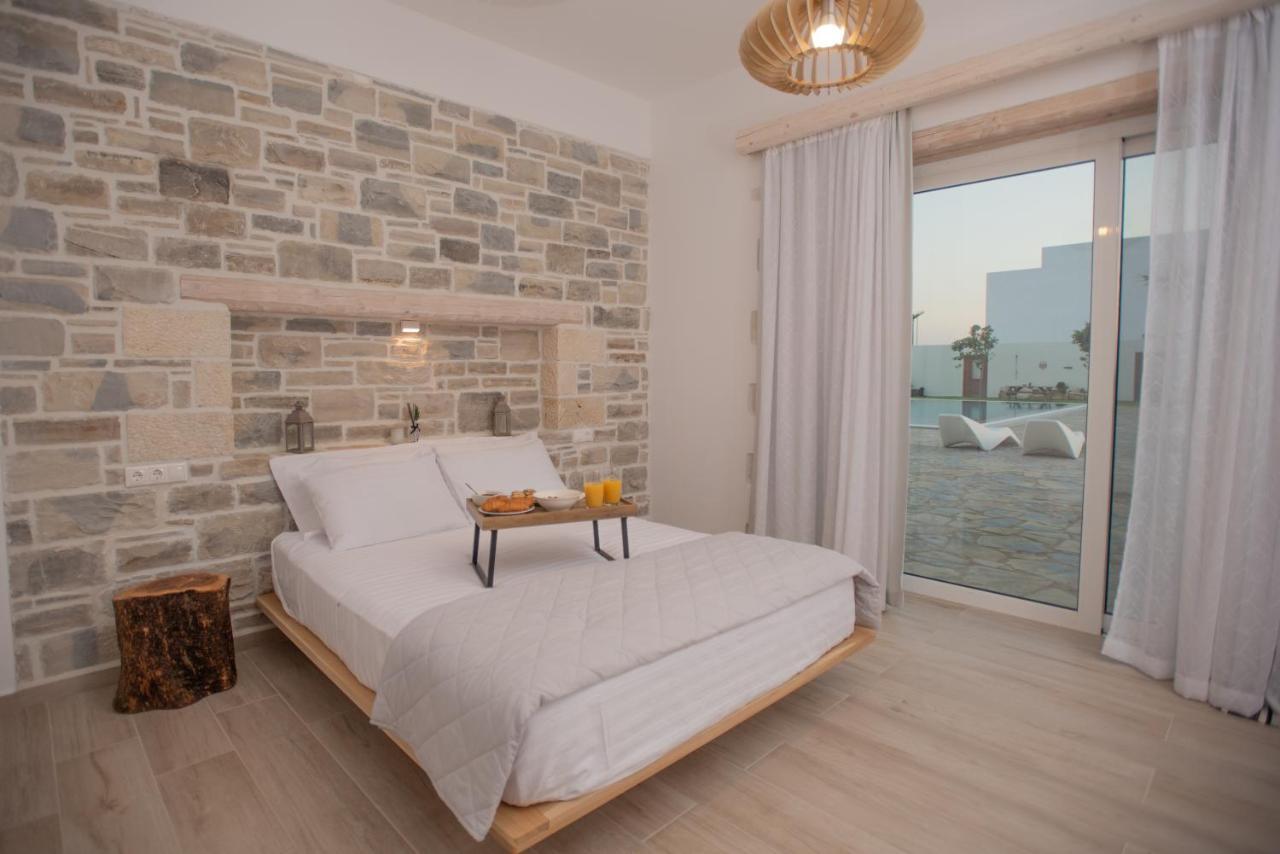 Villa Pnoe Seaside Каламаки Екстериор снимка